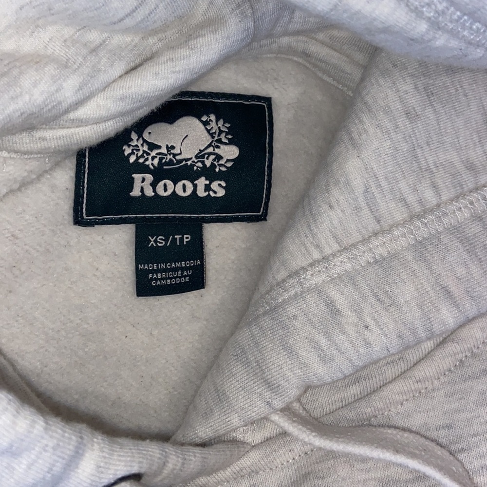 NWOT Roots hoodie - Picture 2 of 2